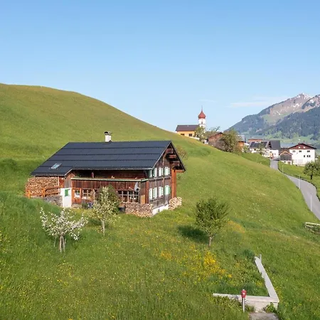 Haus Holzwurm Raggal