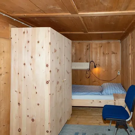 Daire Haus Holzwurm Raggal