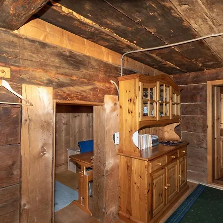 Appartement Haus Holzwurm *